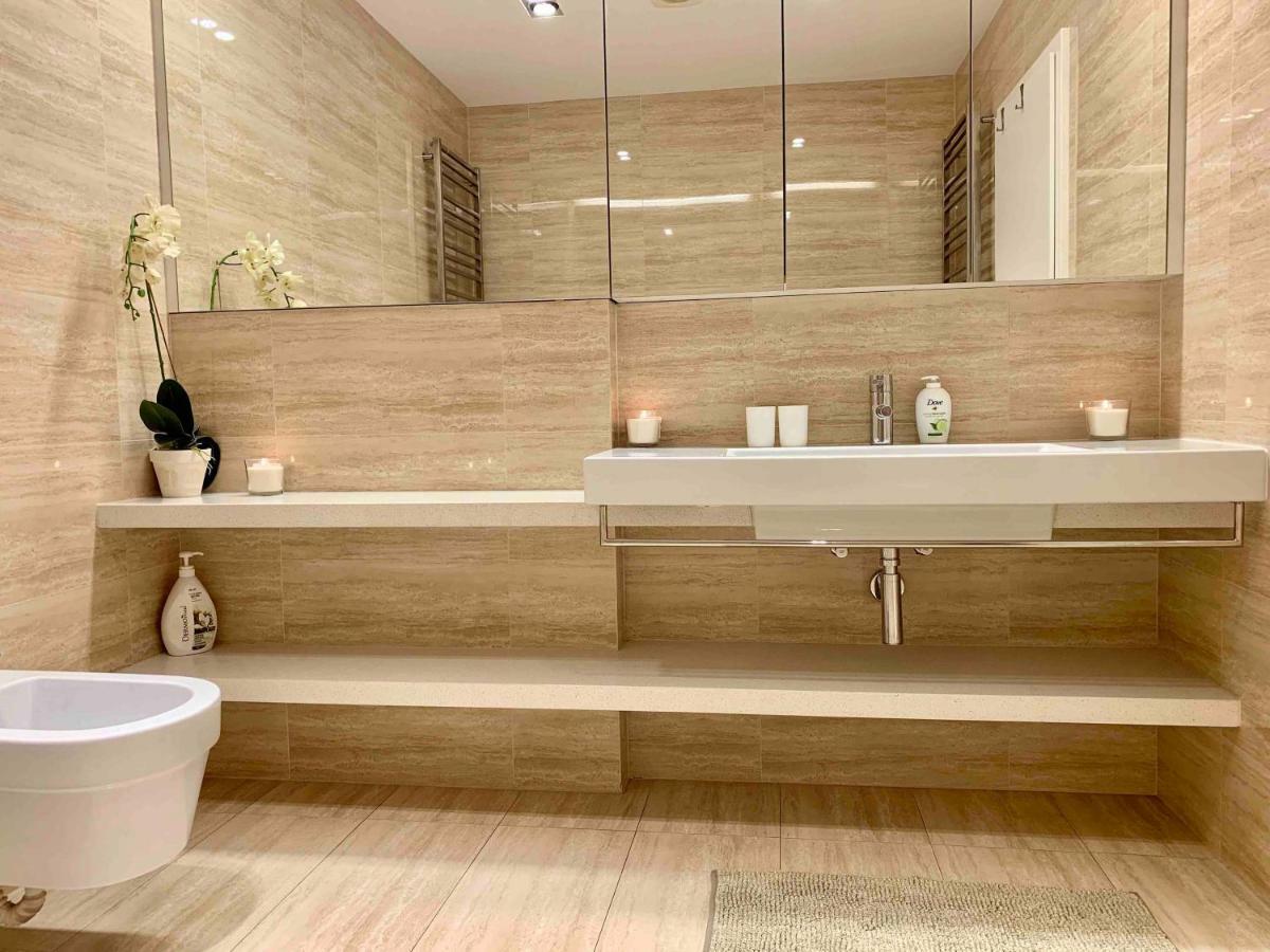 Luxury In The Center Of Appartement Praag